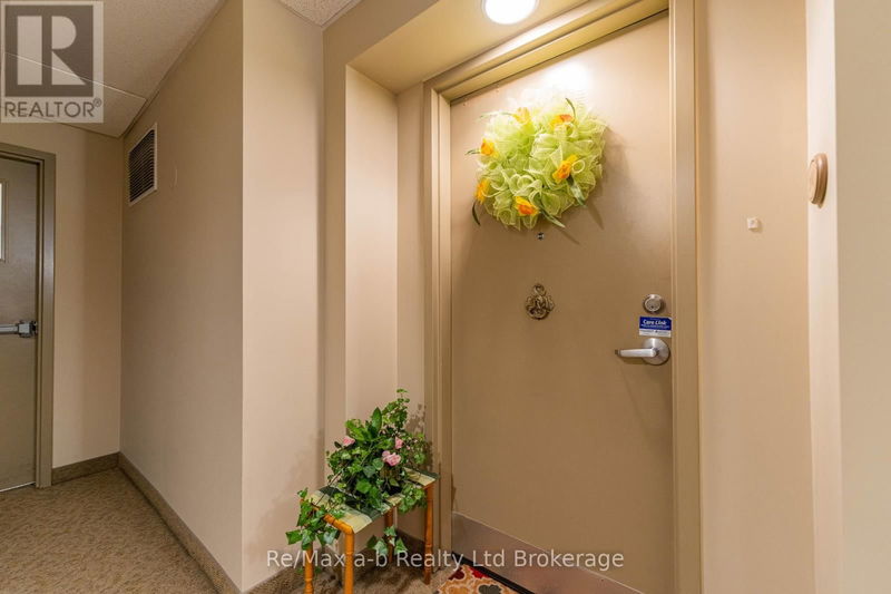Tertiary Property View