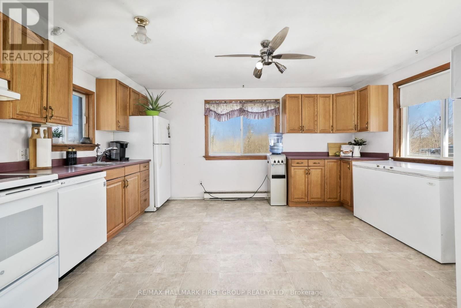 19 HALSTEAD ROAD Image 10