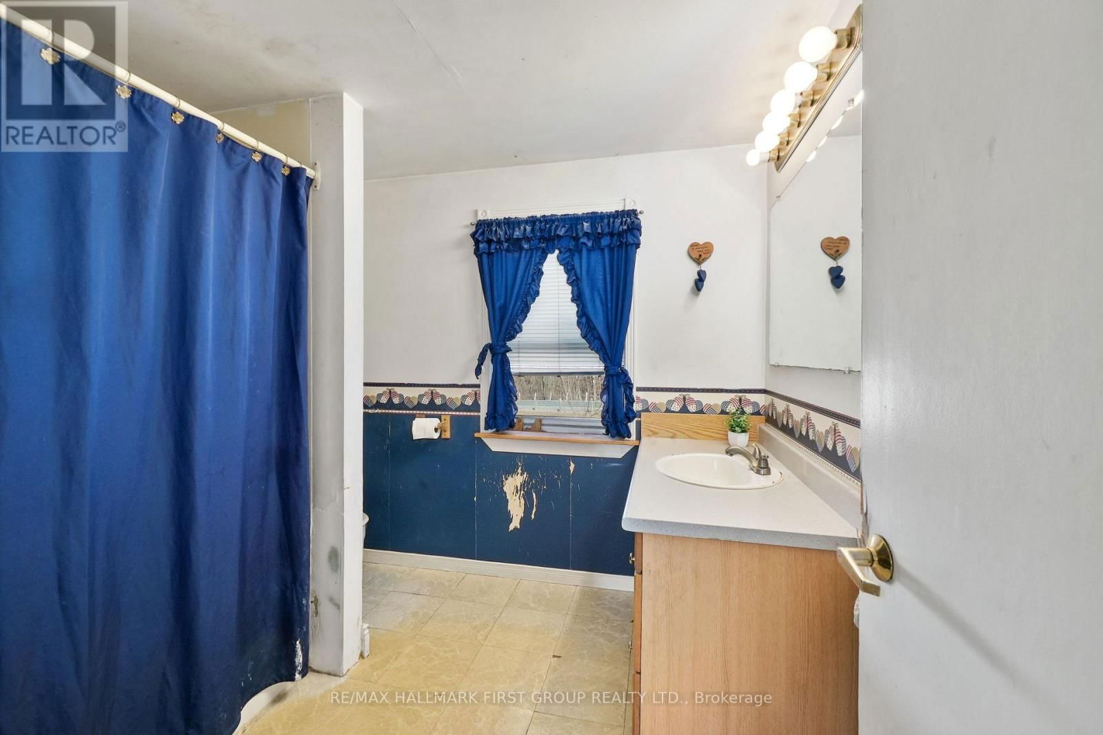 19 HALSTEAD ROAD Image 13
