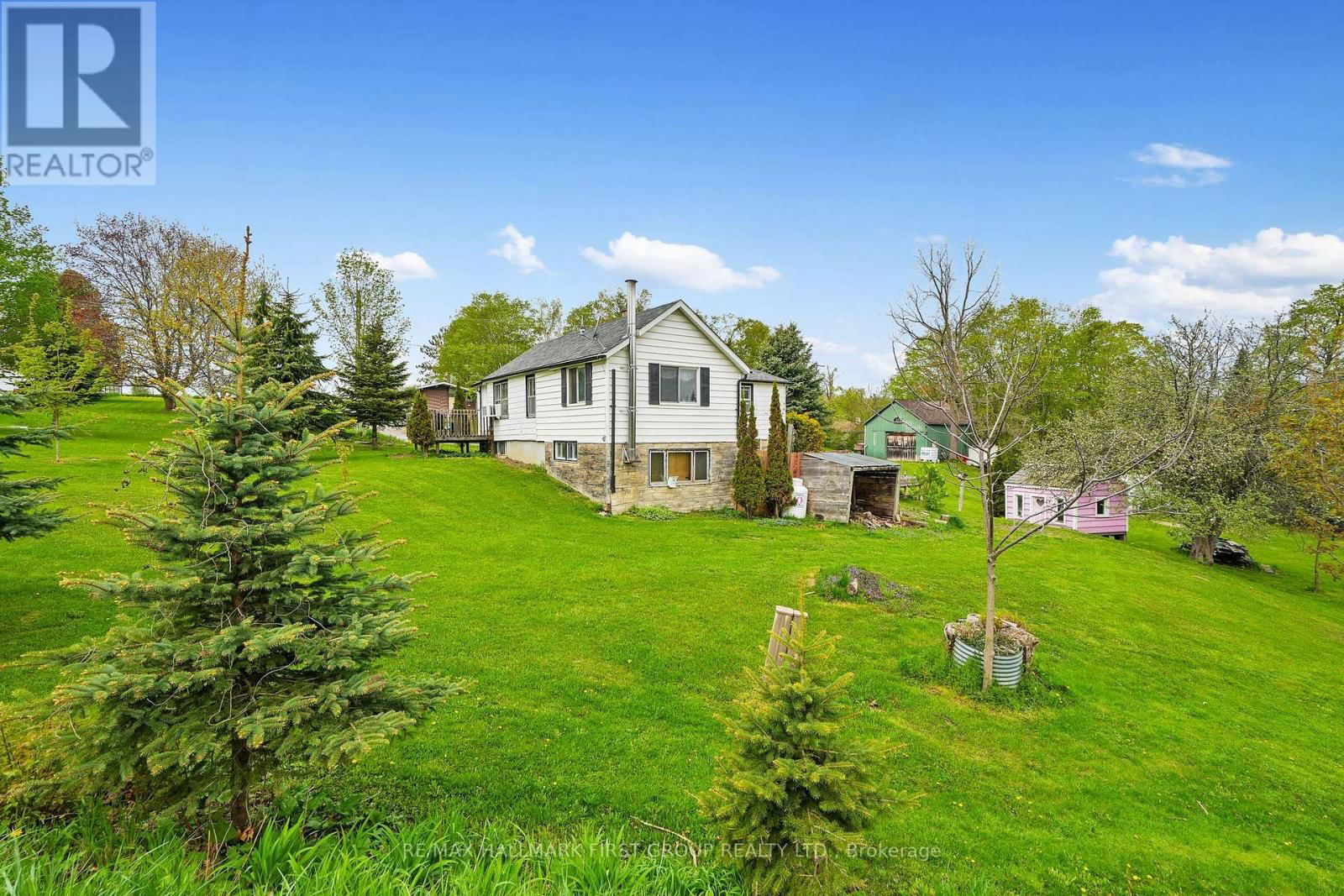 19 HALSTEAD ROAD Image 32