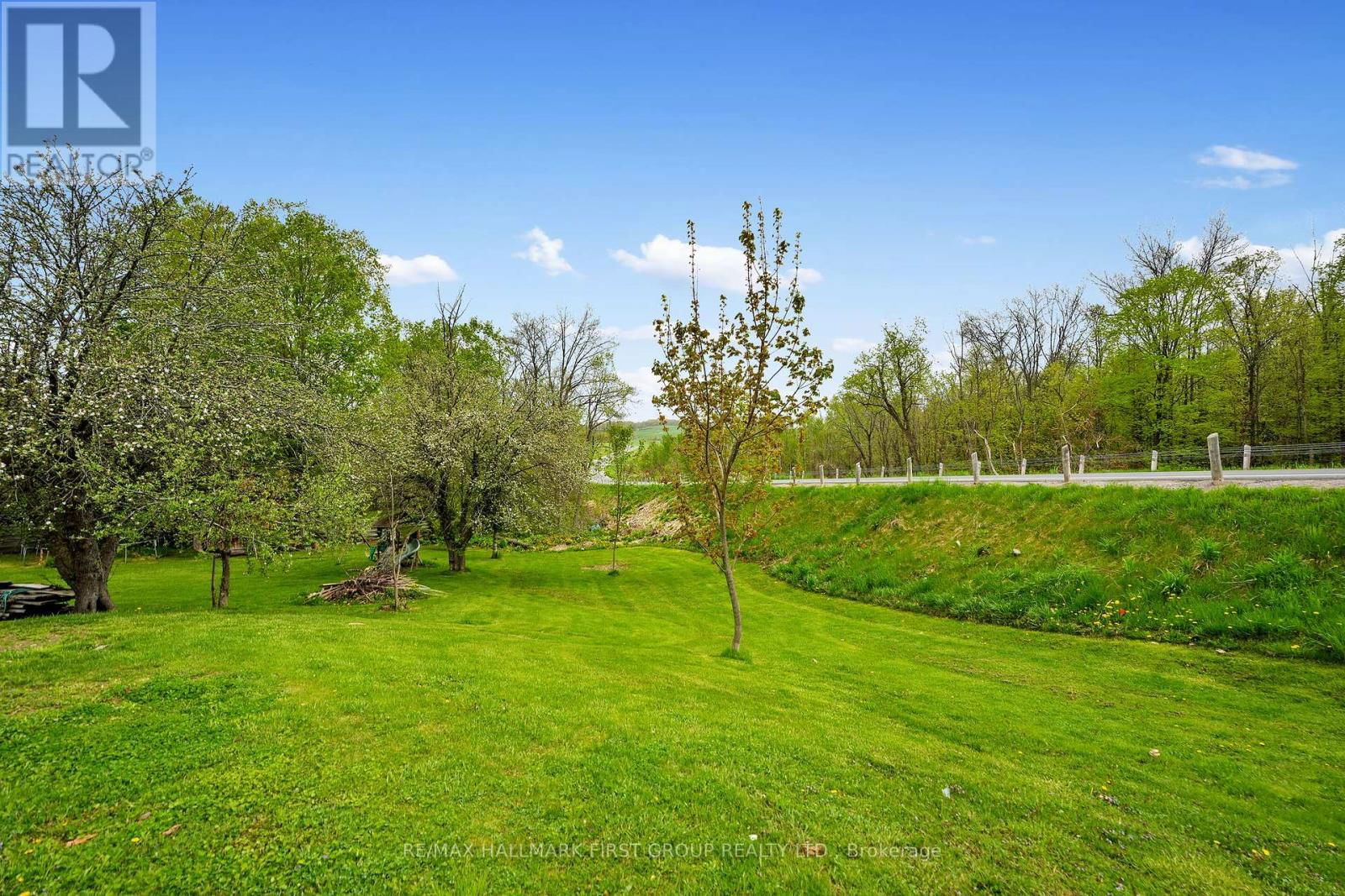 19 HALSTEAD ROAD Image 38