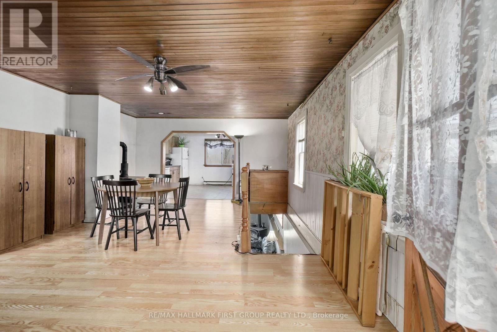 19 HALSTEAD ROAD Image 4