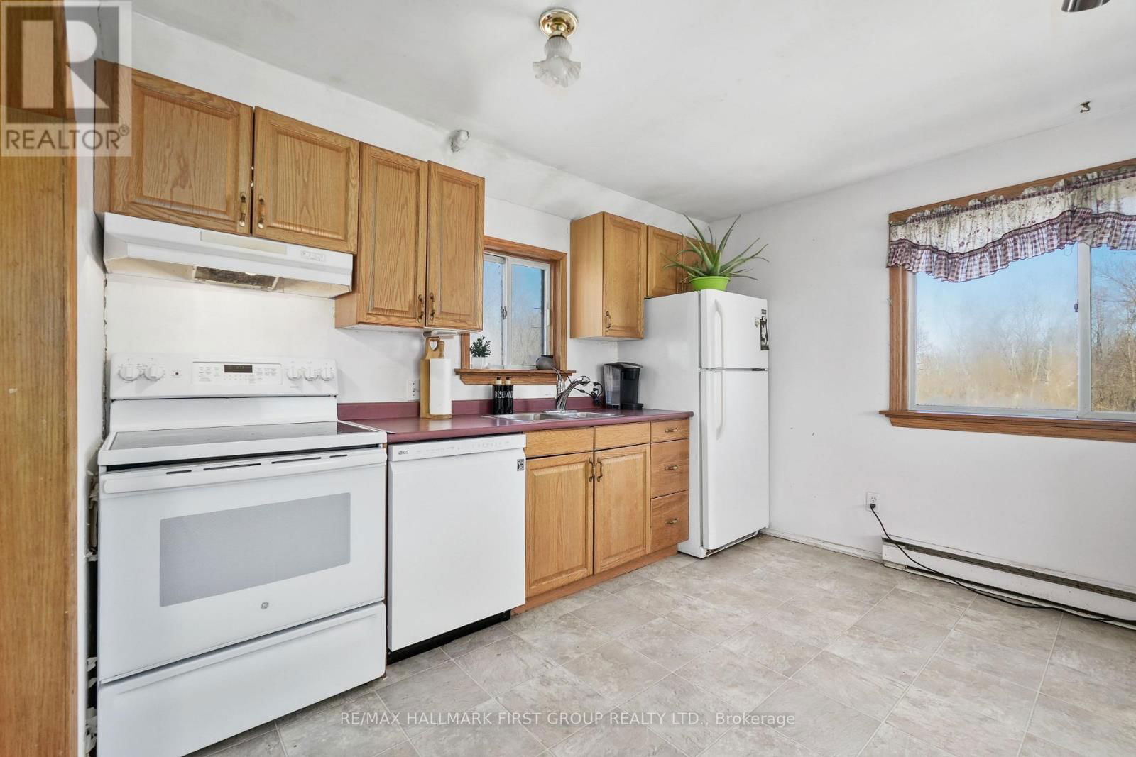 19 HALSTEAD ROAD Image 9