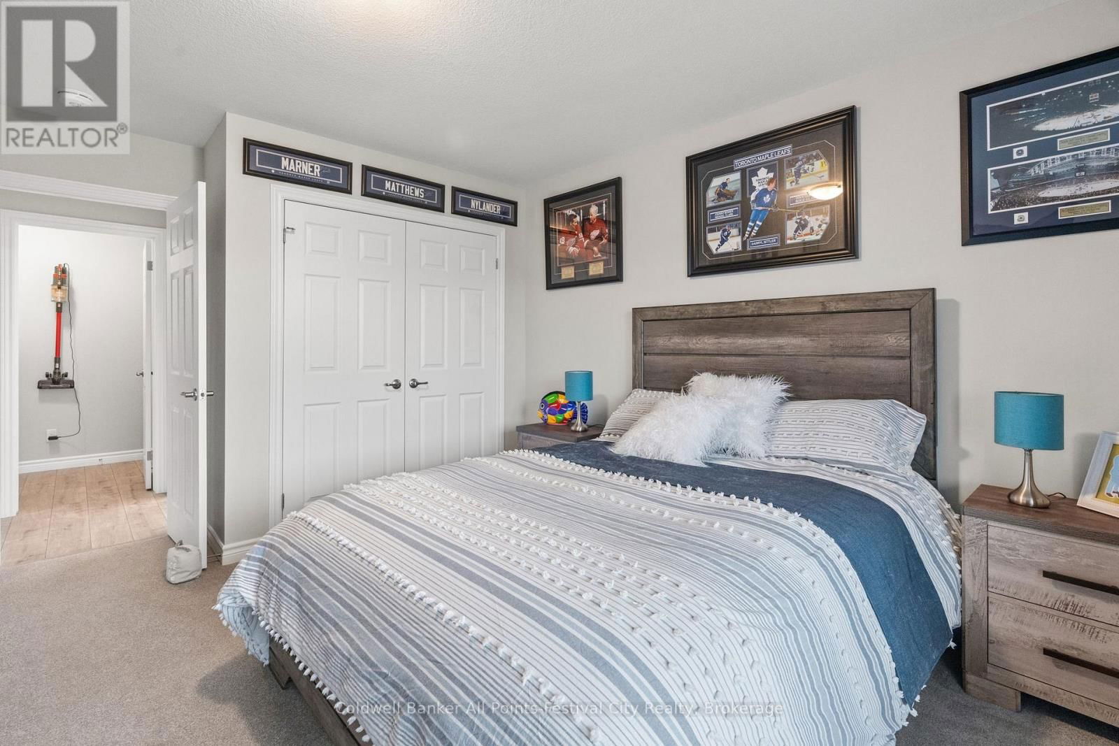 237 LAKE BREEZE DRIVE Image 31