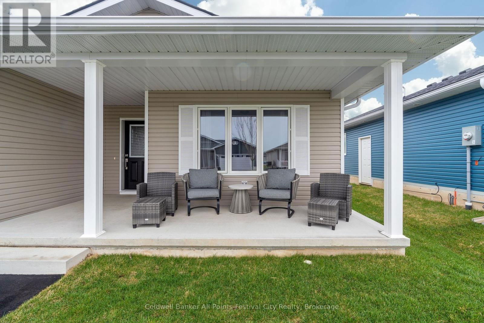237 LAKE BREEZE DRIVE Image 5