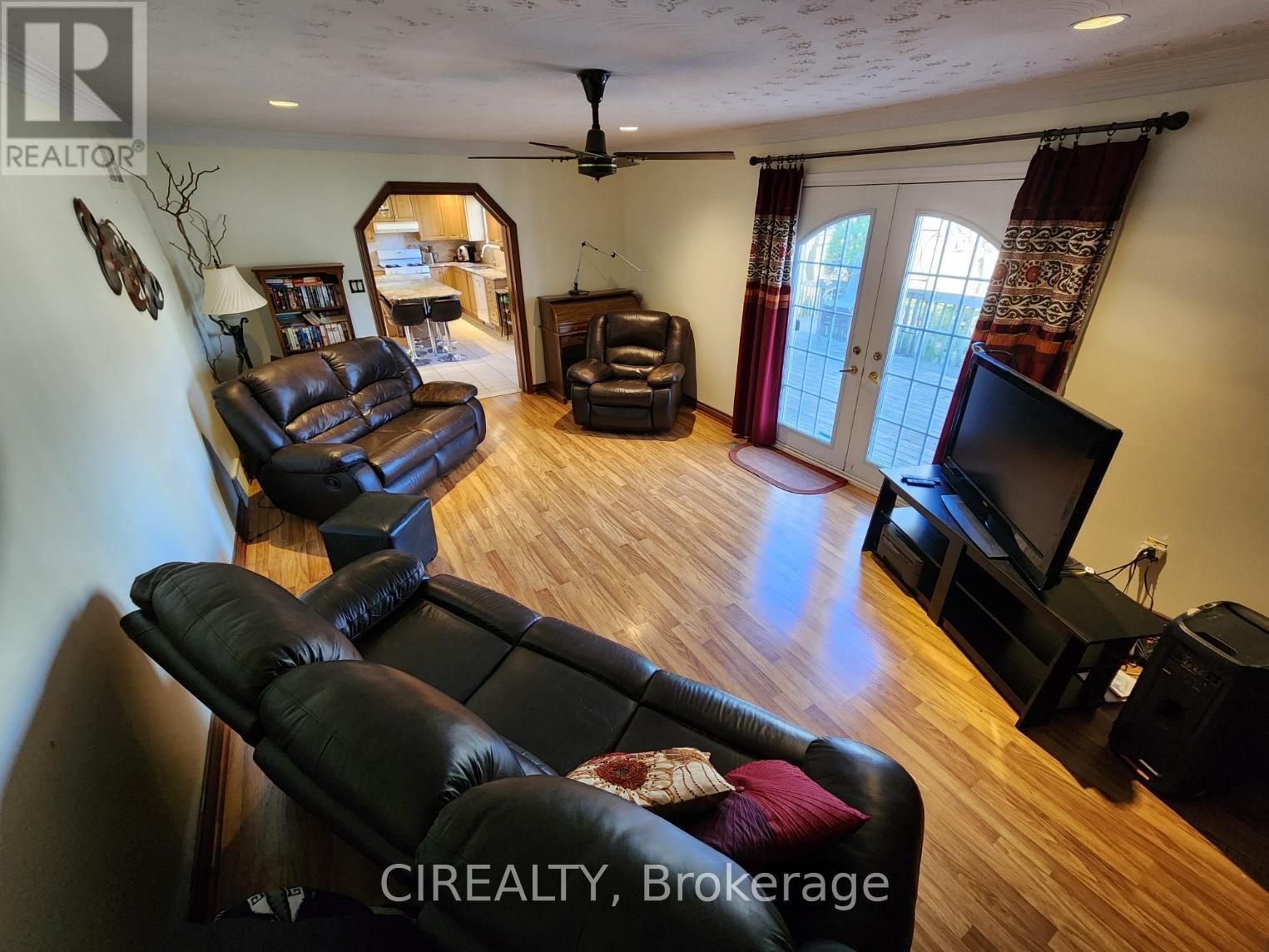 4350 FERRIS ROAD Image 14