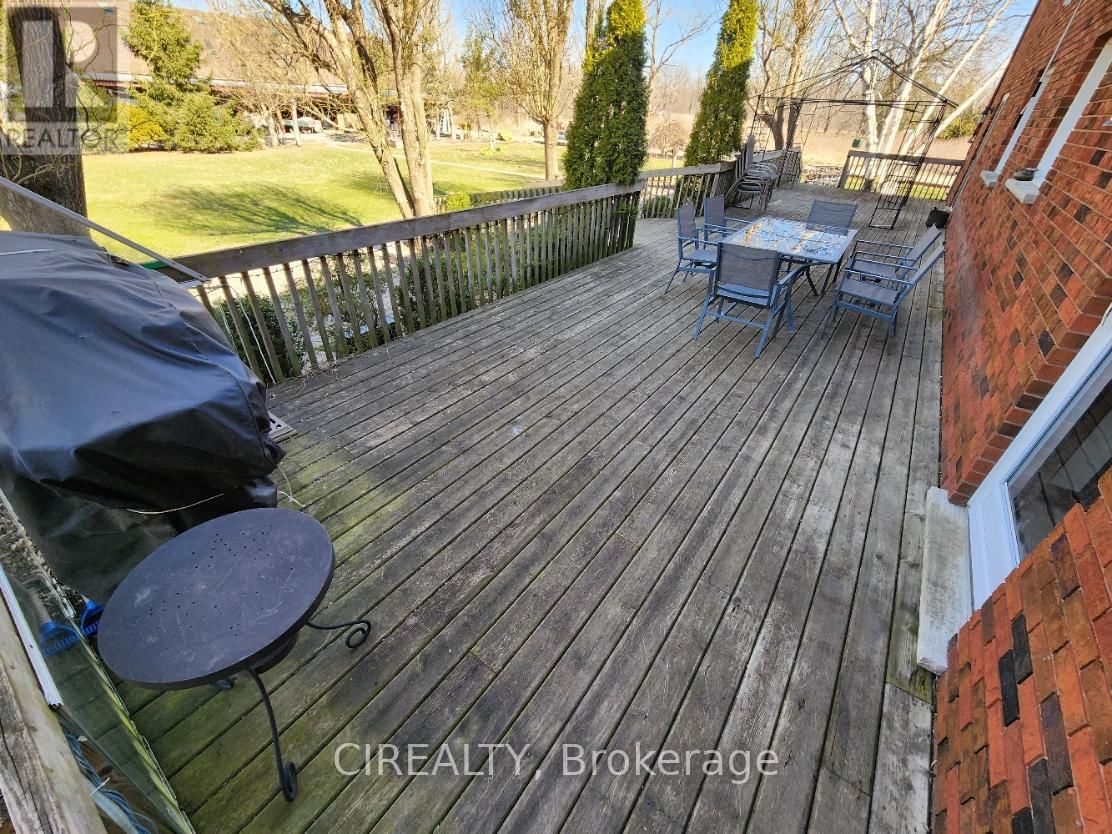 4350 FERRIS ROAD Image 32