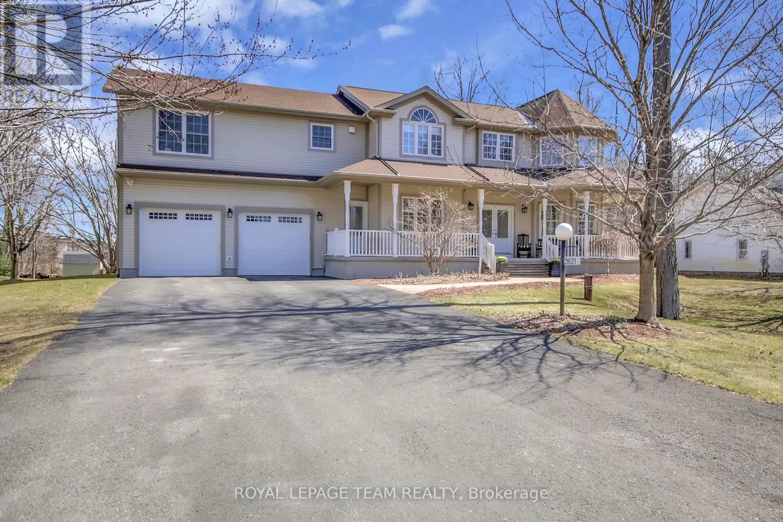 1621 SHAUNA CRESCENT Image 1
