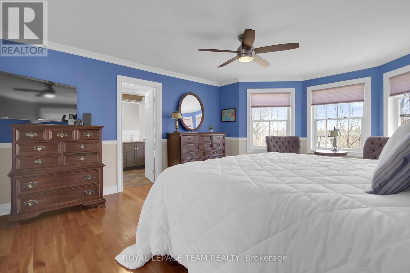 1621 SHAUNA CRESCENT Image 23