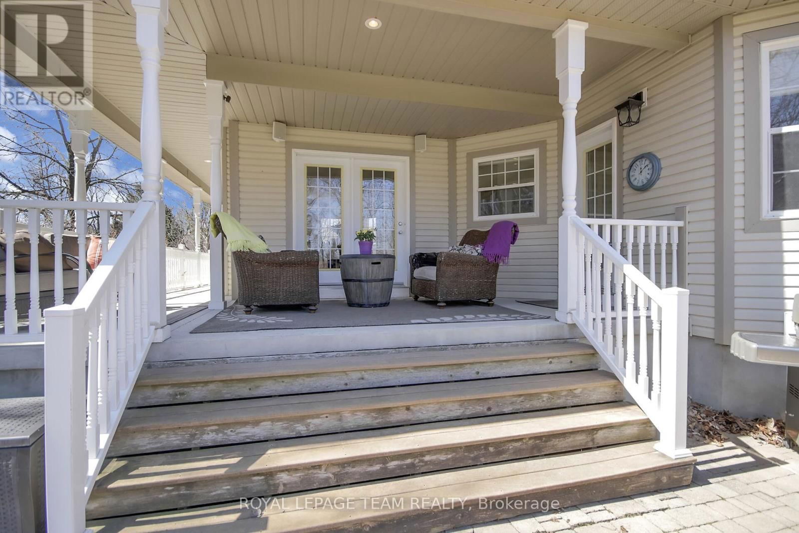 1621 SHAUNA CRESCENT Image 43