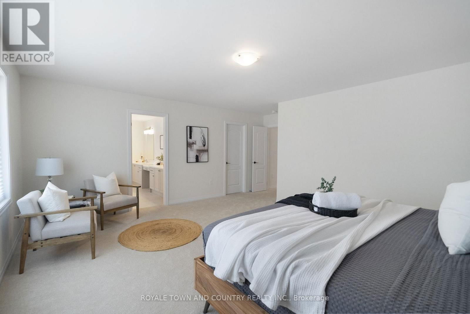 42 DOBSON STREET Image 34