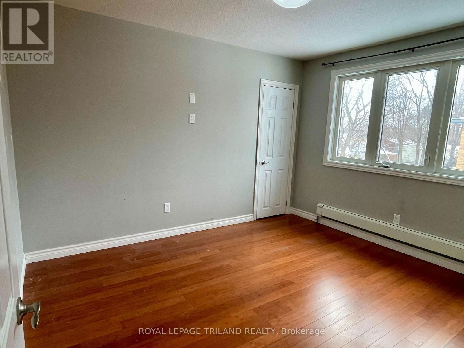 UPPER - 1771 WAVELL STREET Image 6