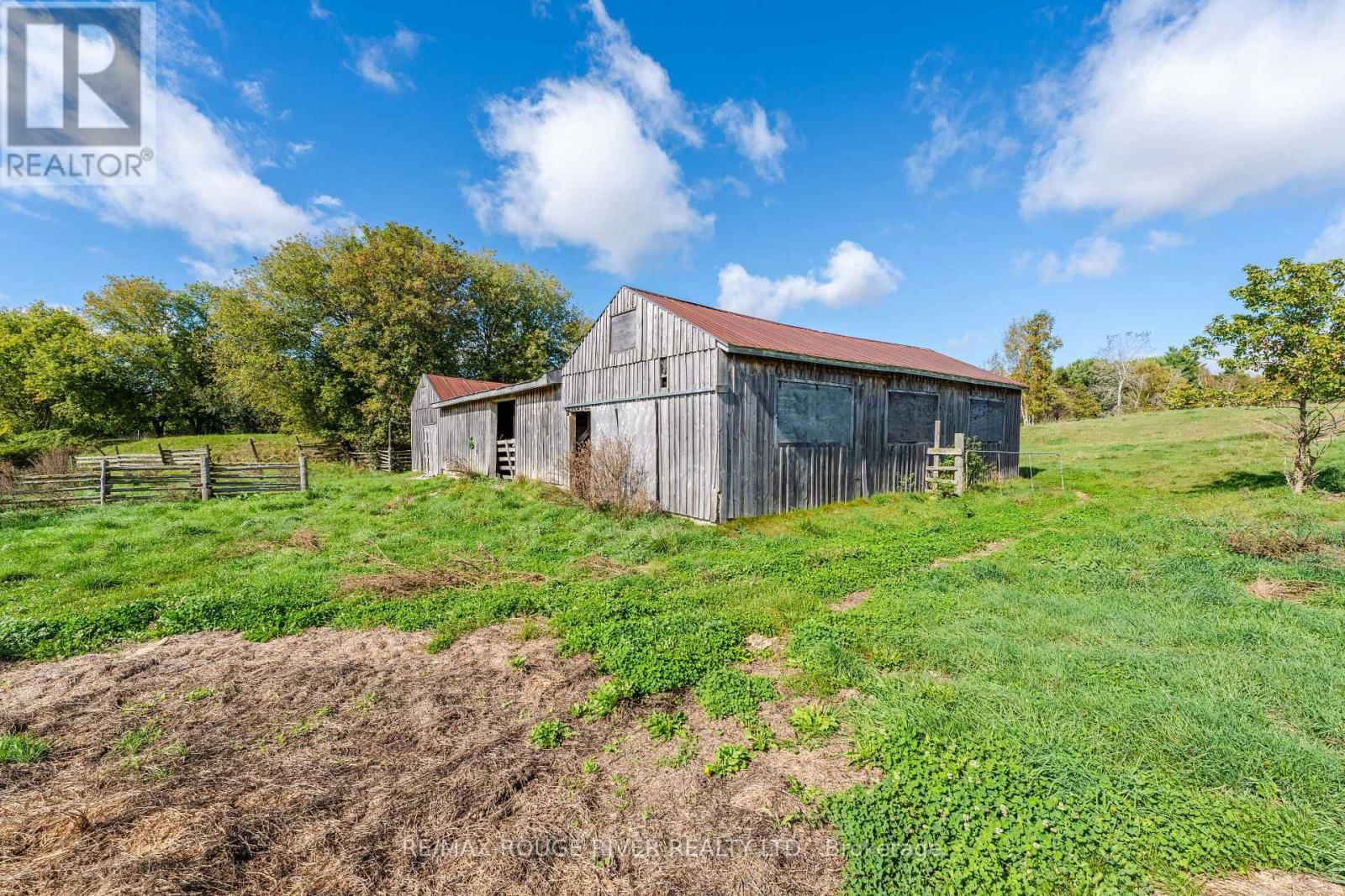 390 JAKOBI ROAD Image 24