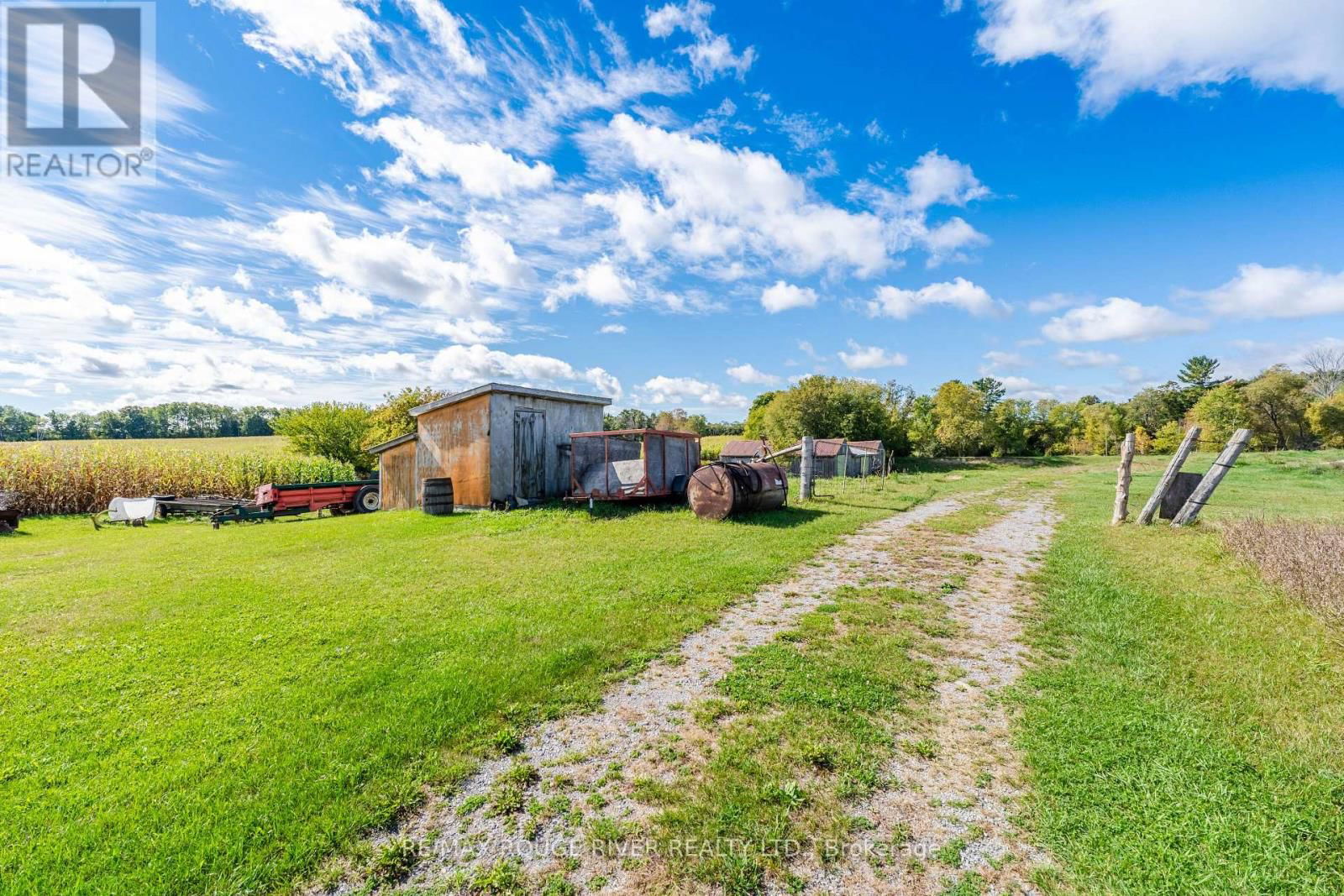 390 JAKOBI ROAD Image 27