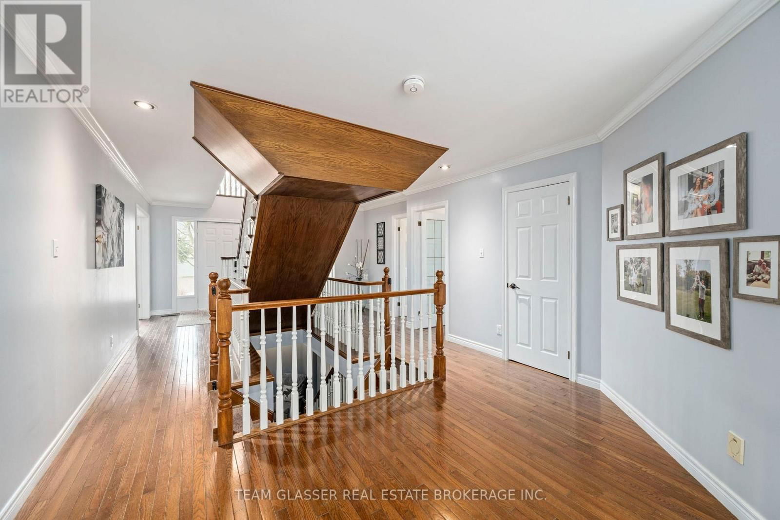 103 ROSE HIP PLACE Image 10