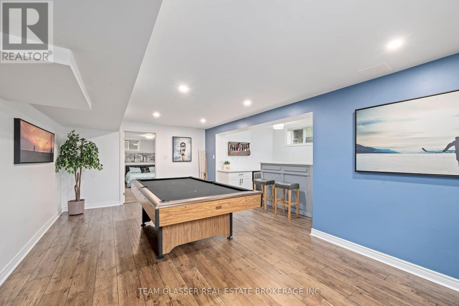 103 ROSE HIP PLACE Image 32