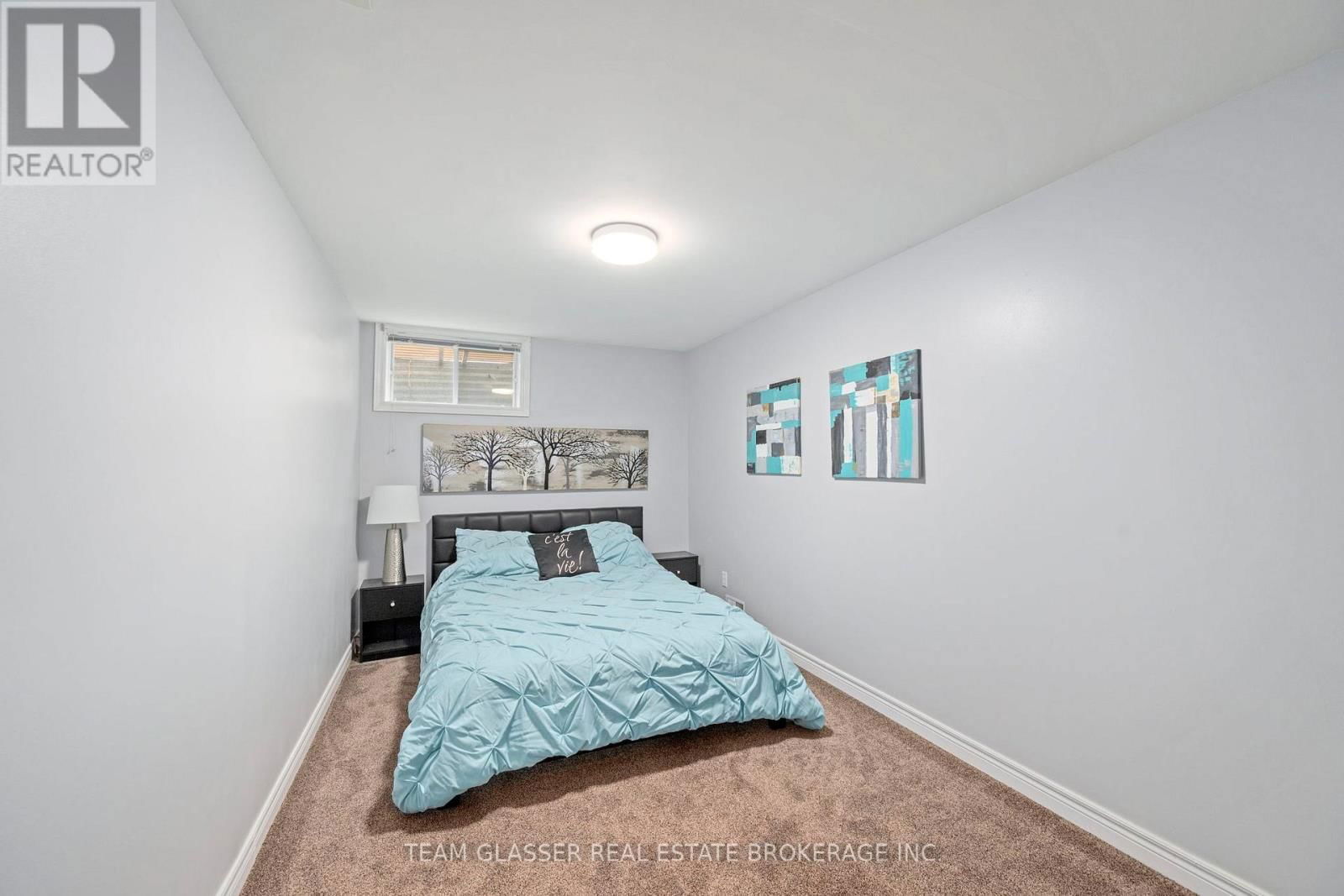 103 ROSE HIP PLACE Image 34