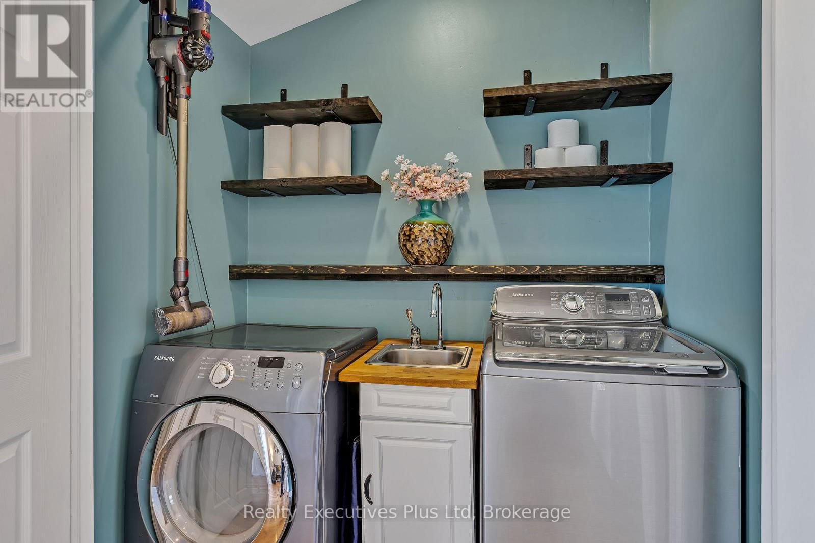 106 KING STREET Image 28