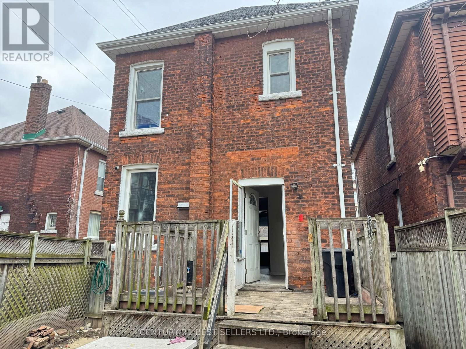 12 ARTHUR AVENUE NORTH Image 31