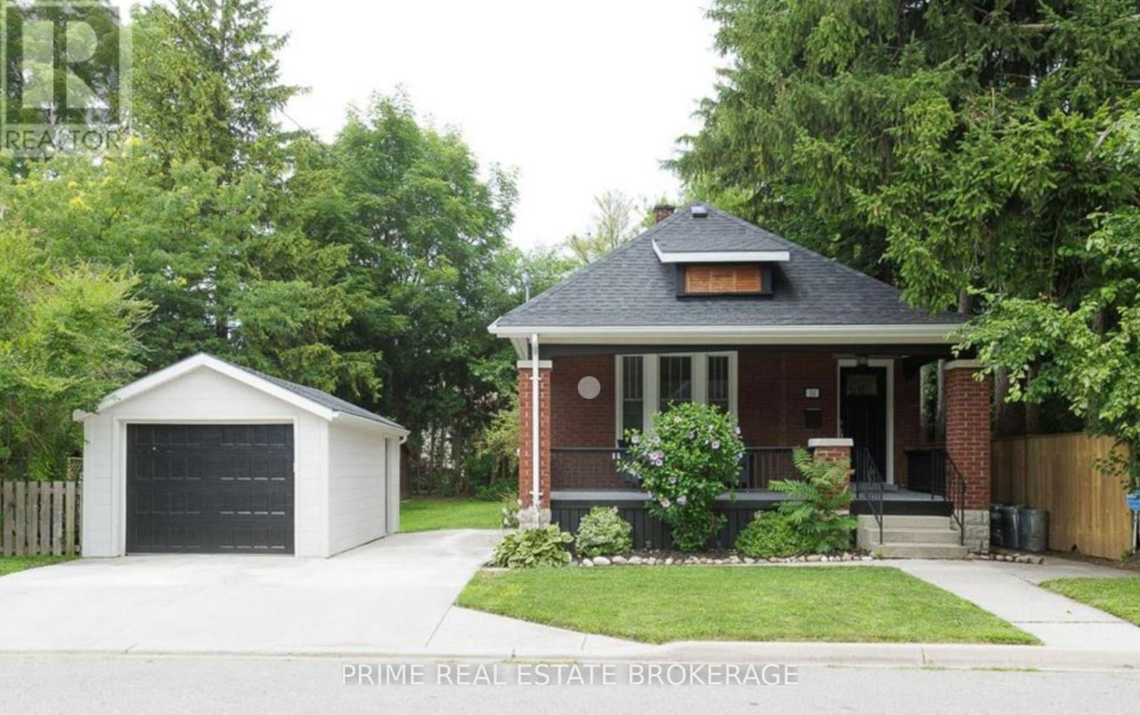 14 CARLTON AVENUE Image 1