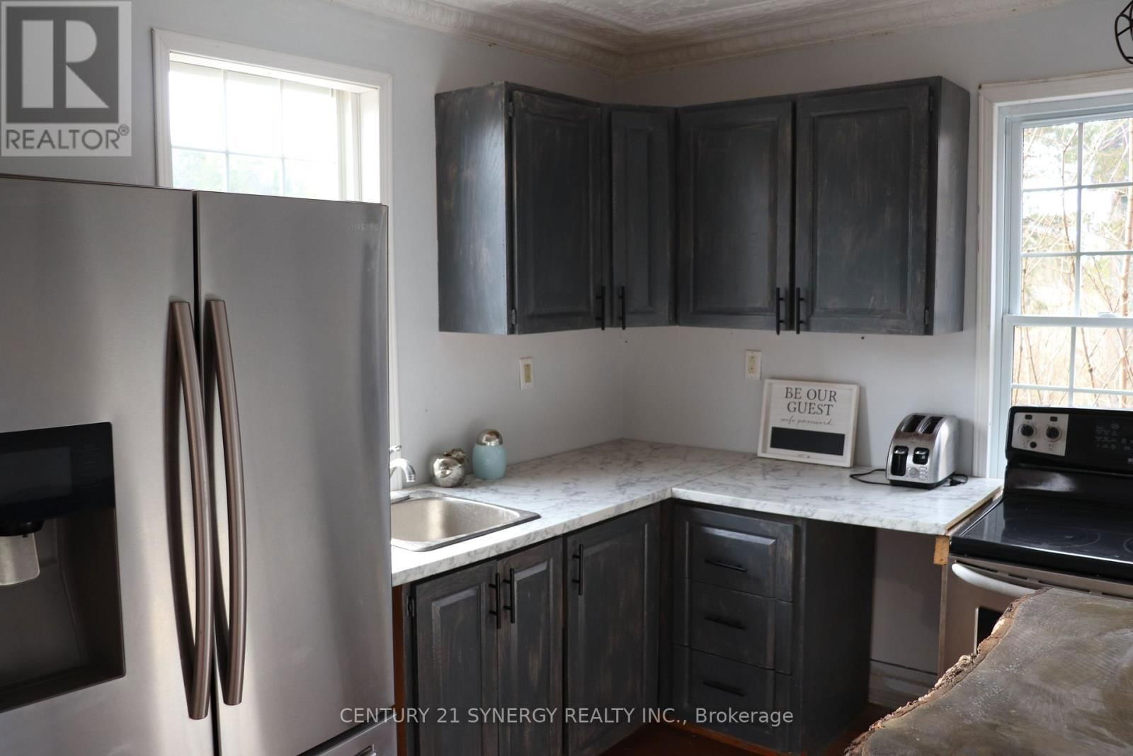 121 IRON CITY ROAD NORTH Image 16