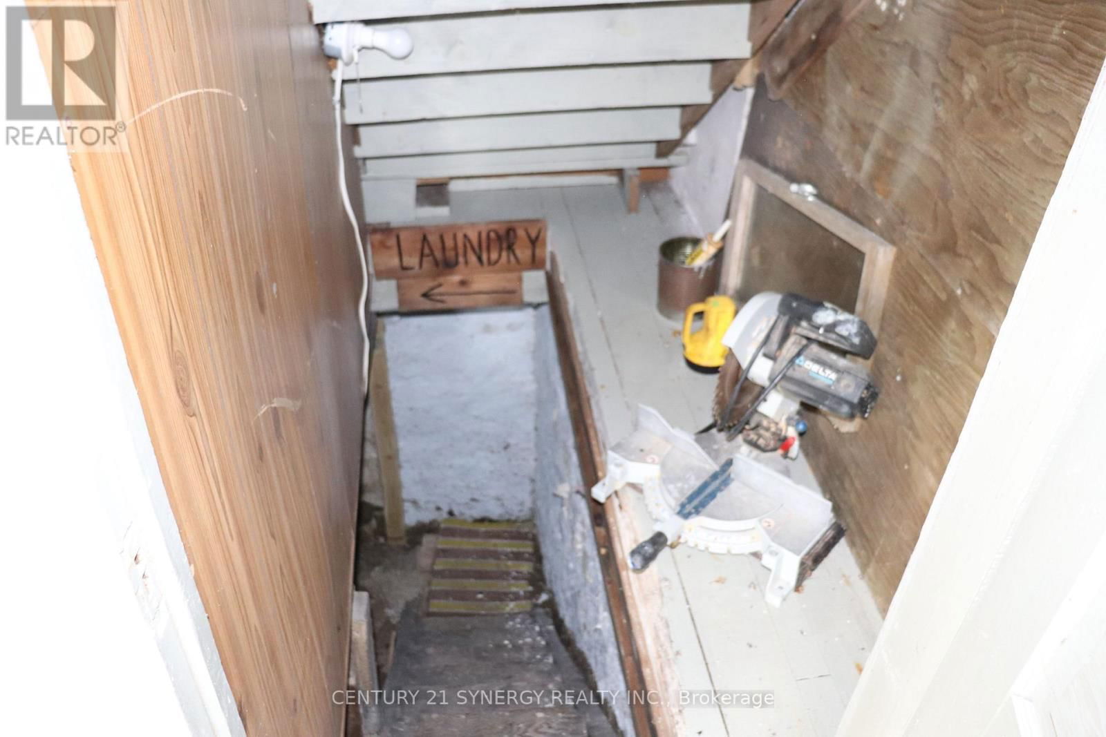 121 IRON CITY ROAD NORTH Image 29