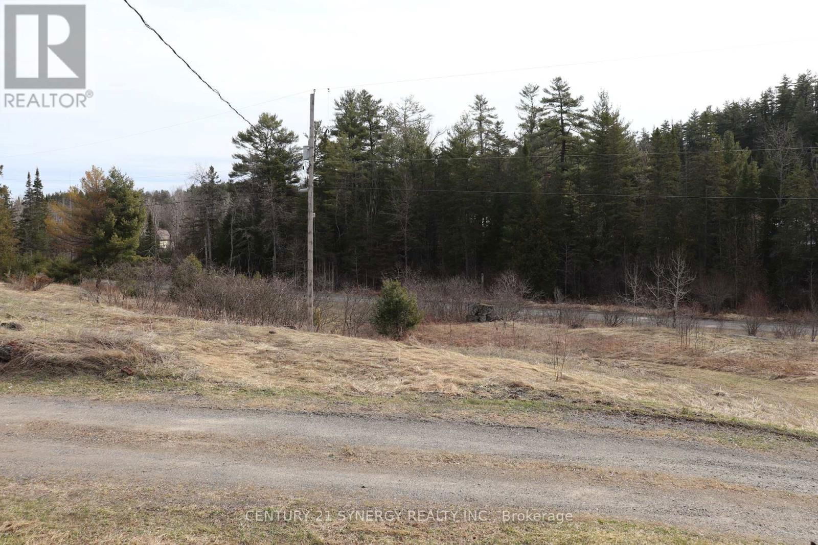 121 IRON CITY ROAD NORTH Image 7