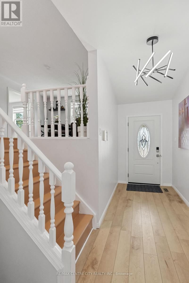 200 REGAL DRIVE Image 3