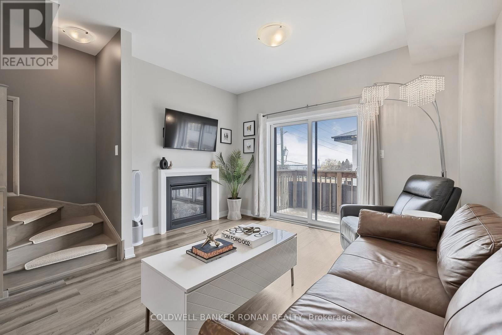 15 WILINGS LANE Image 13