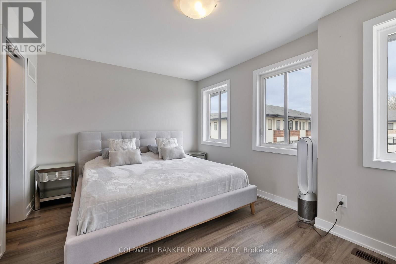 15 WILINGS LANE Image 20