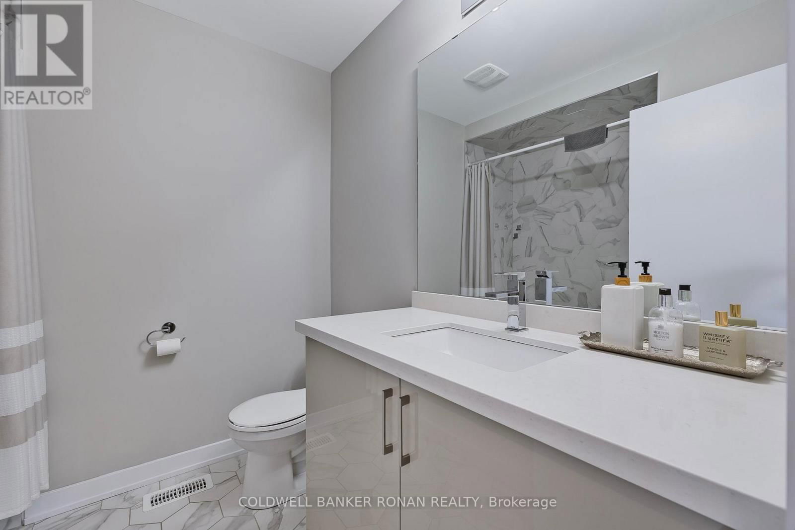 15 WILINGS LANE Image 22
