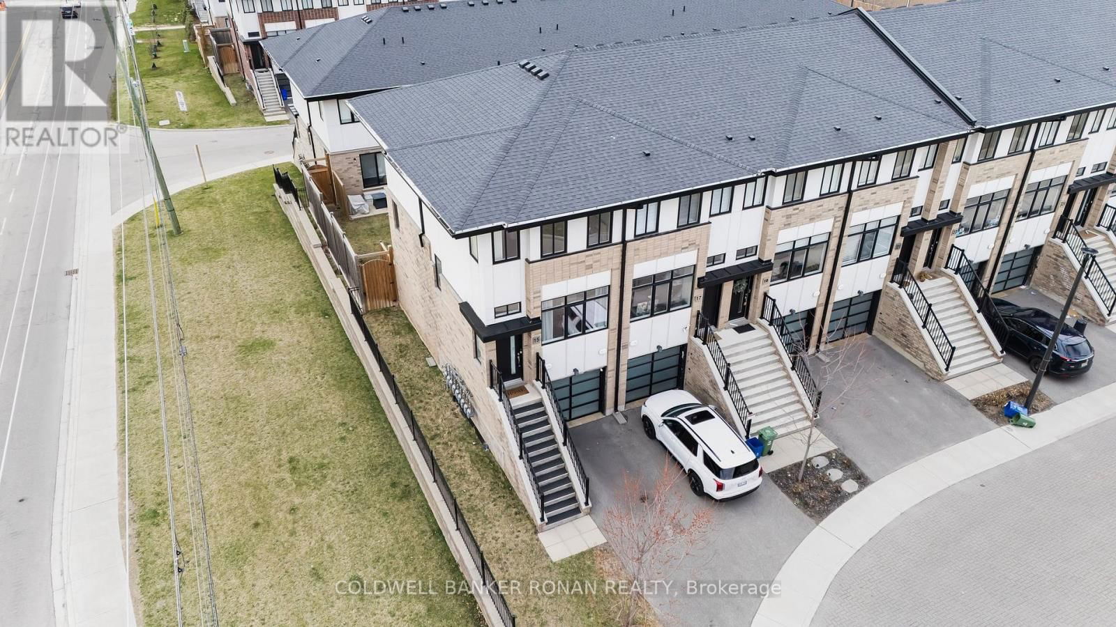 15 WILINGS LANE Image 35