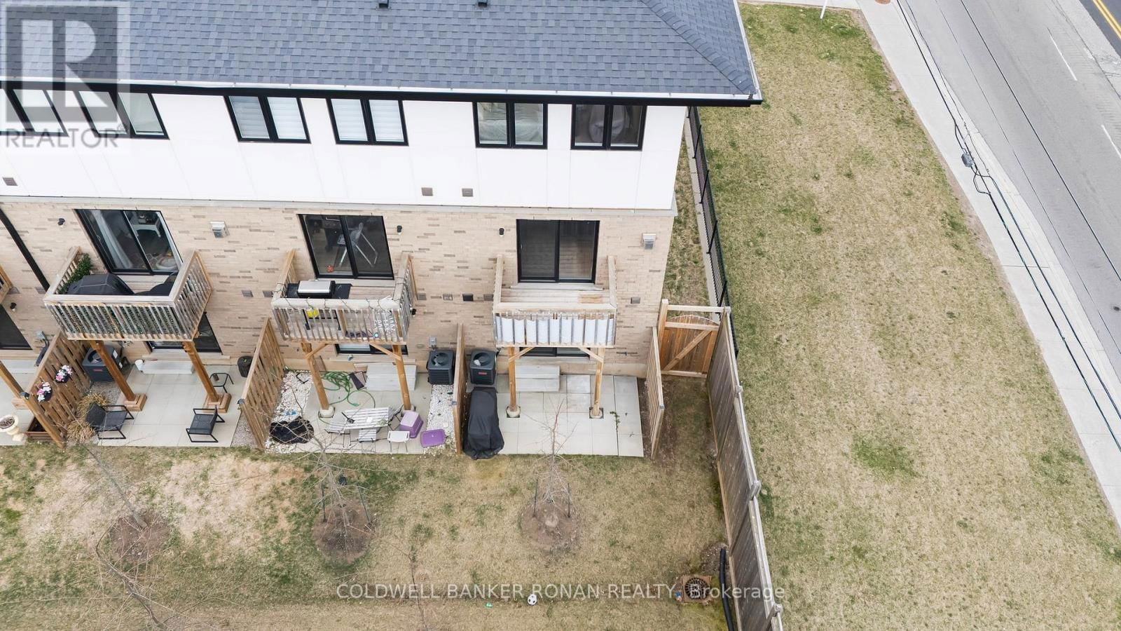 15 WILINGS LANE Image 36