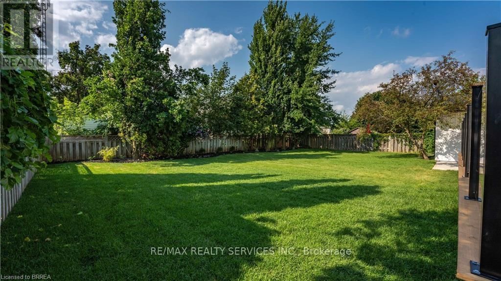 40 VARADI AVENUE Image 32