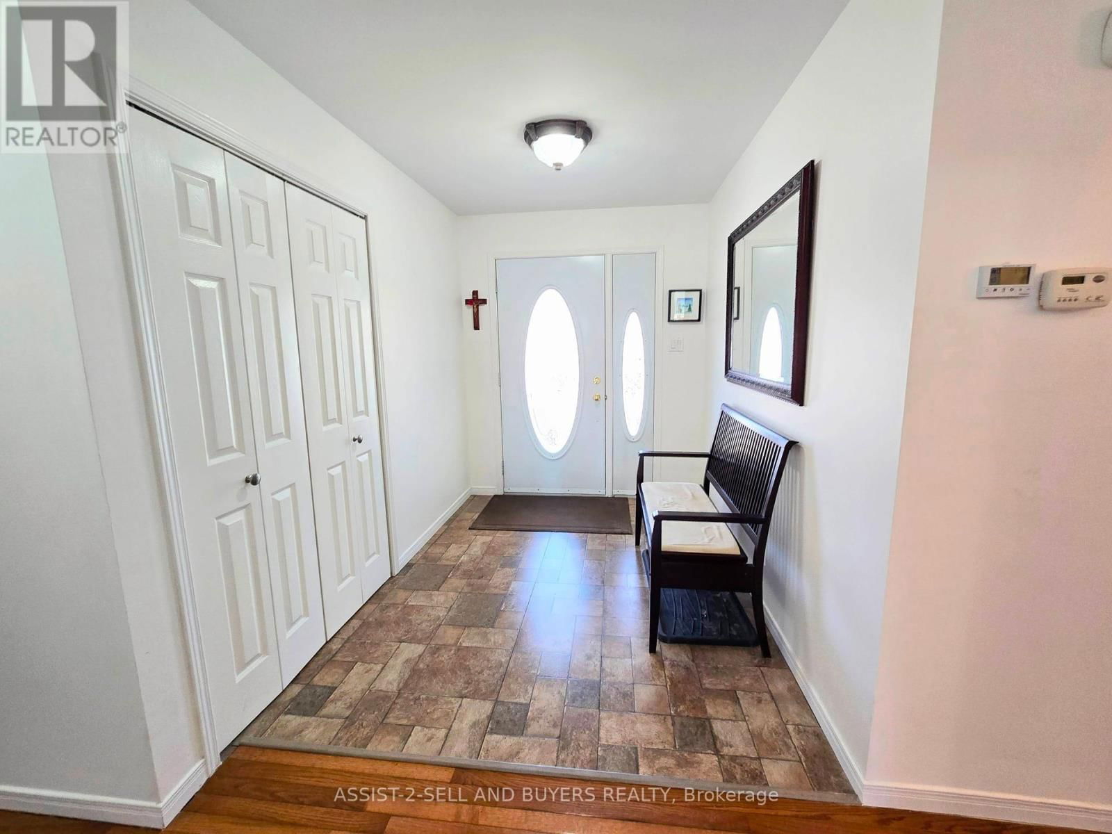 15206 COLONIAL DRIVE Image 10