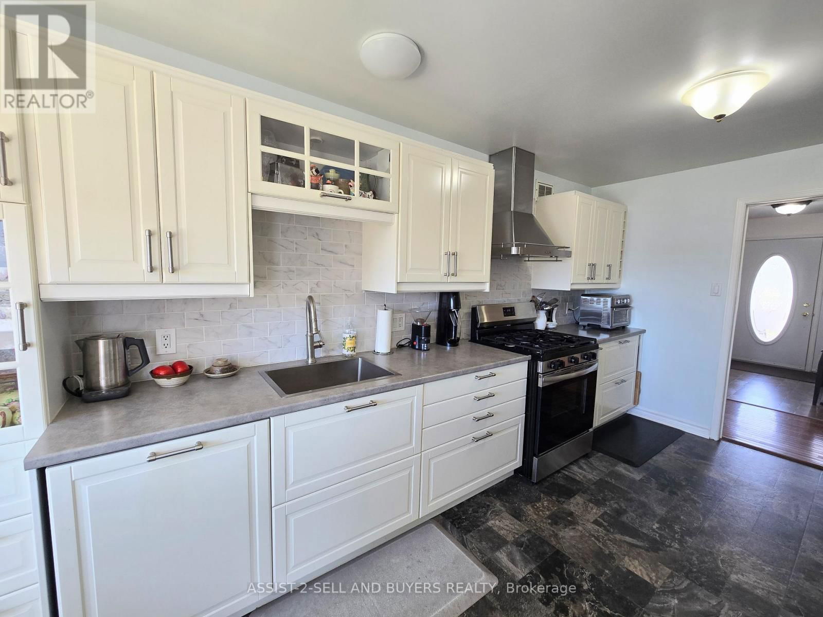 15206 COLONIAL DRIVE Image 14