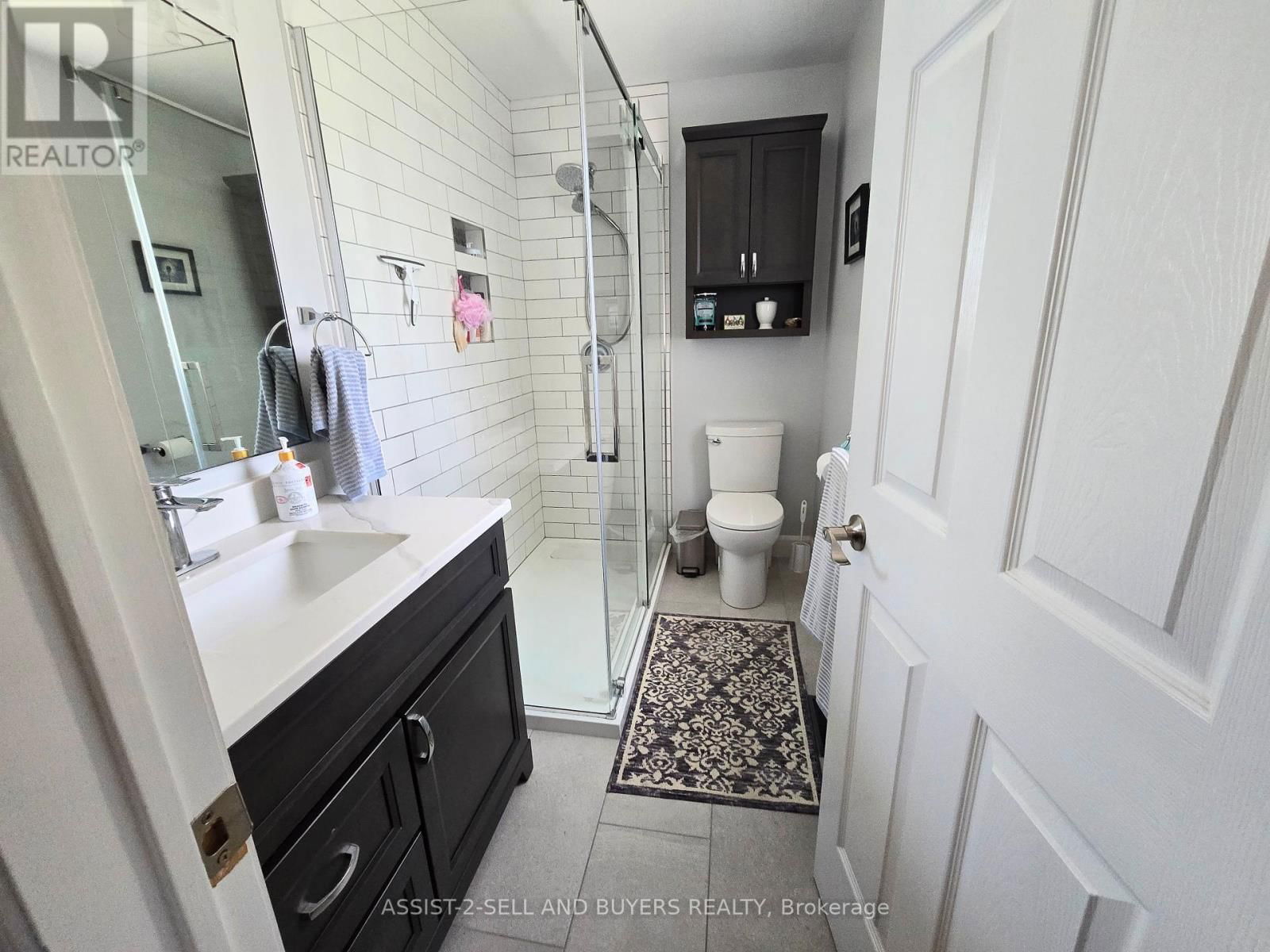 15206 COLONIAL DRIVE Image 28