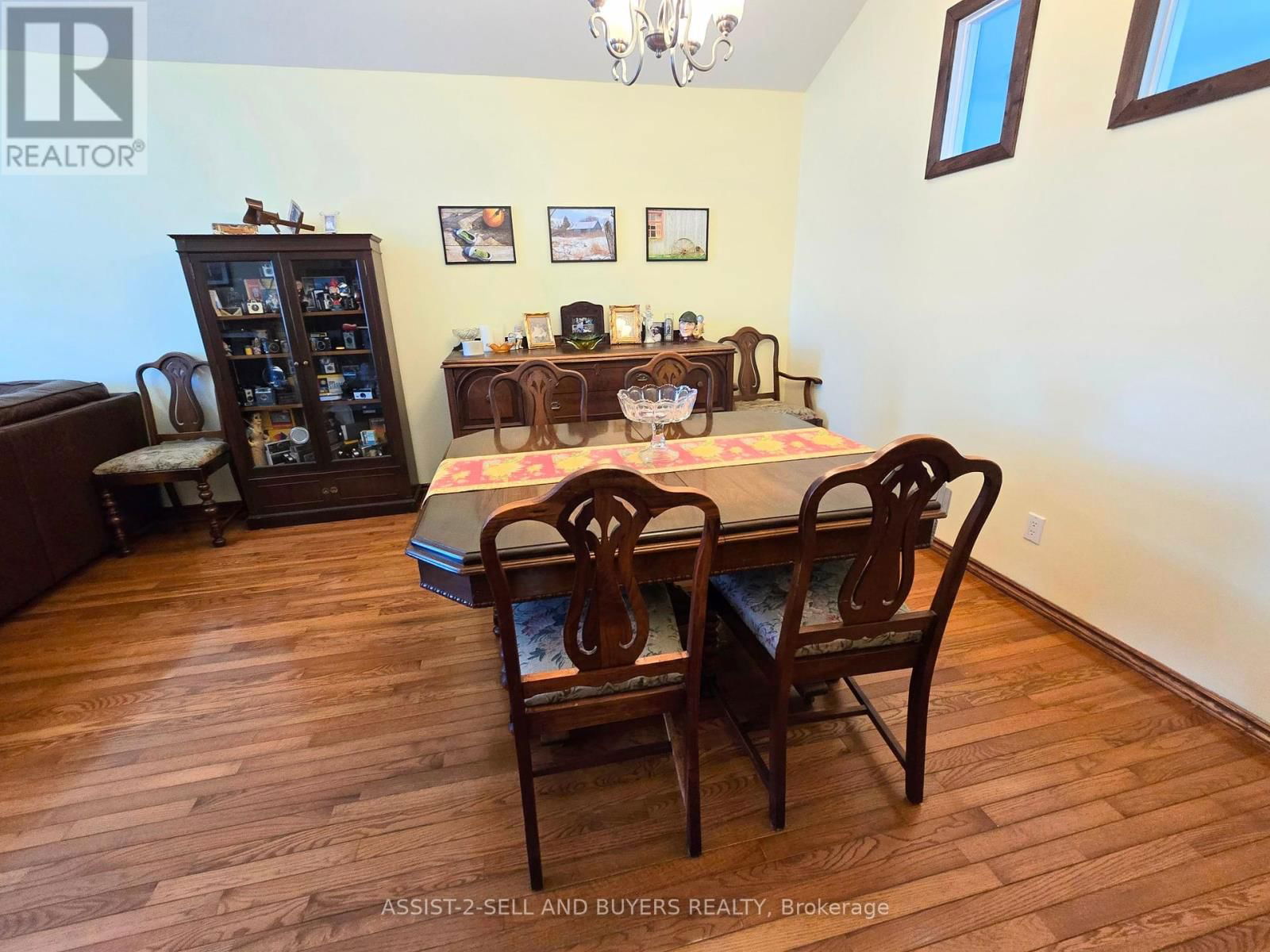 15206 COLONIAL DRIVE Image 7