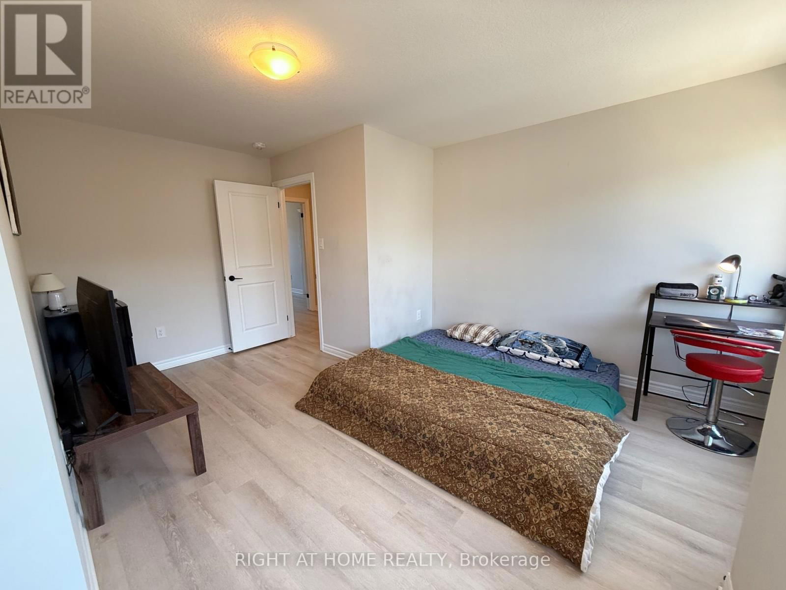 37 - 435 CALLAWAY ROAD Image 14