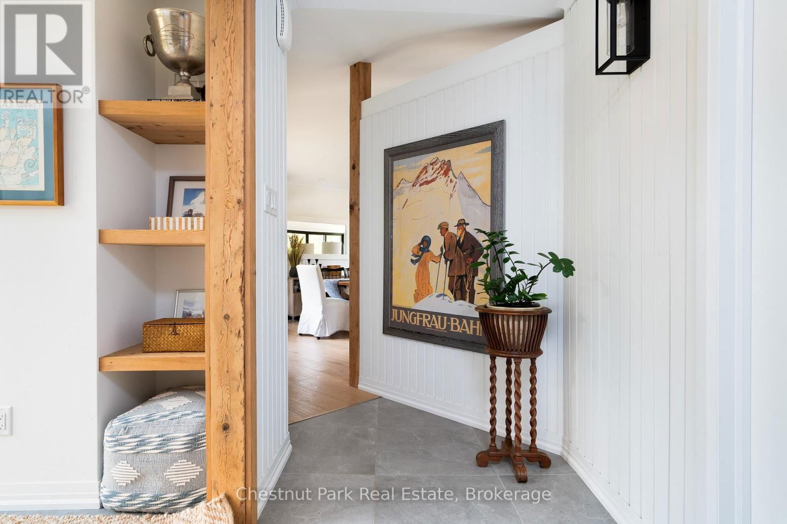 200 NORTHMOUNT CRESCENT Image 3