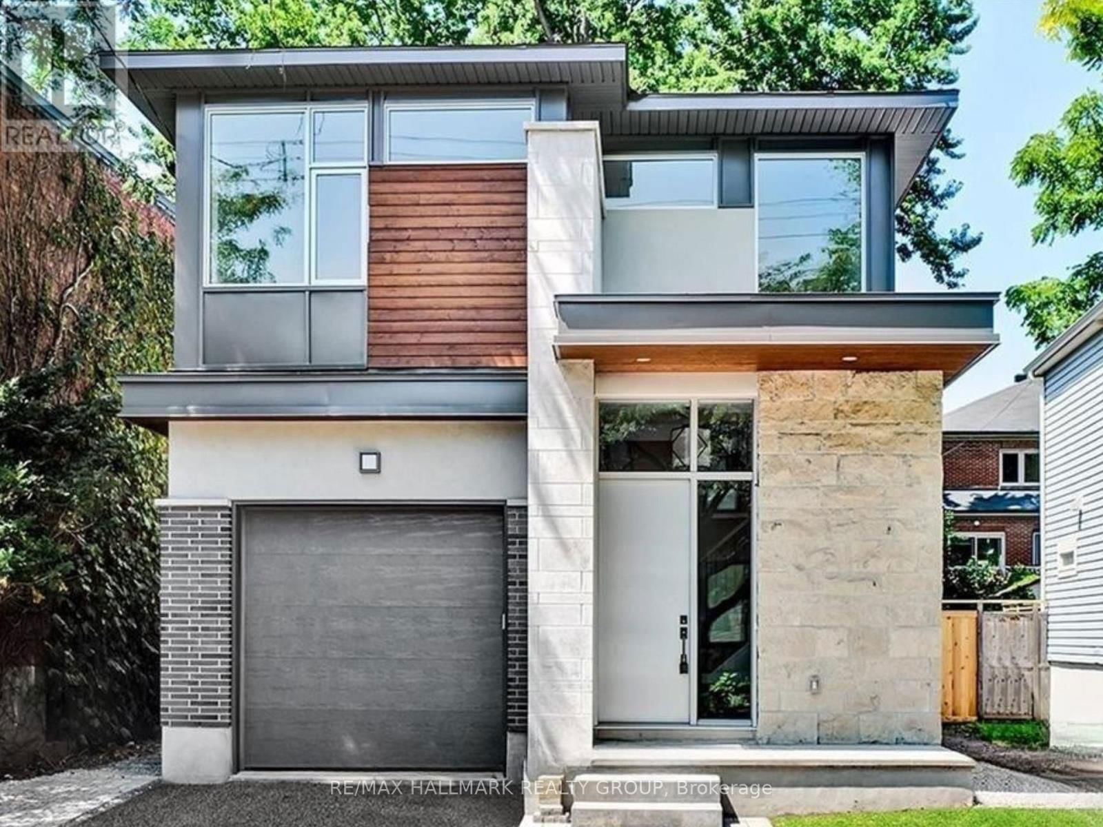 37 IVY CRESCENT Image 1