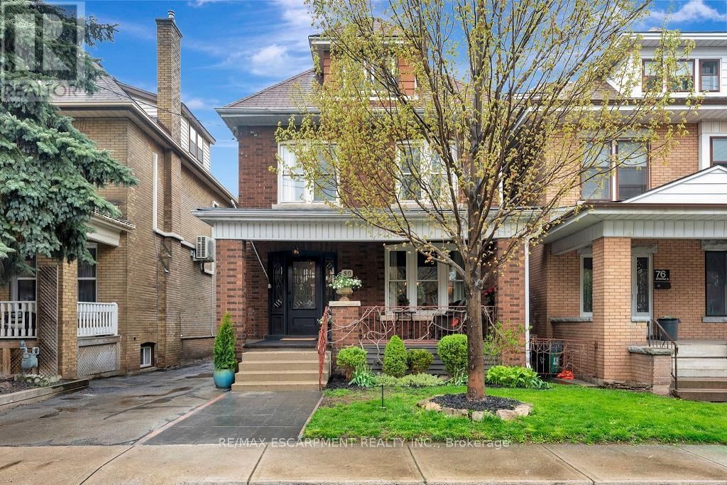 80 SPADINA AVENUE Image 1