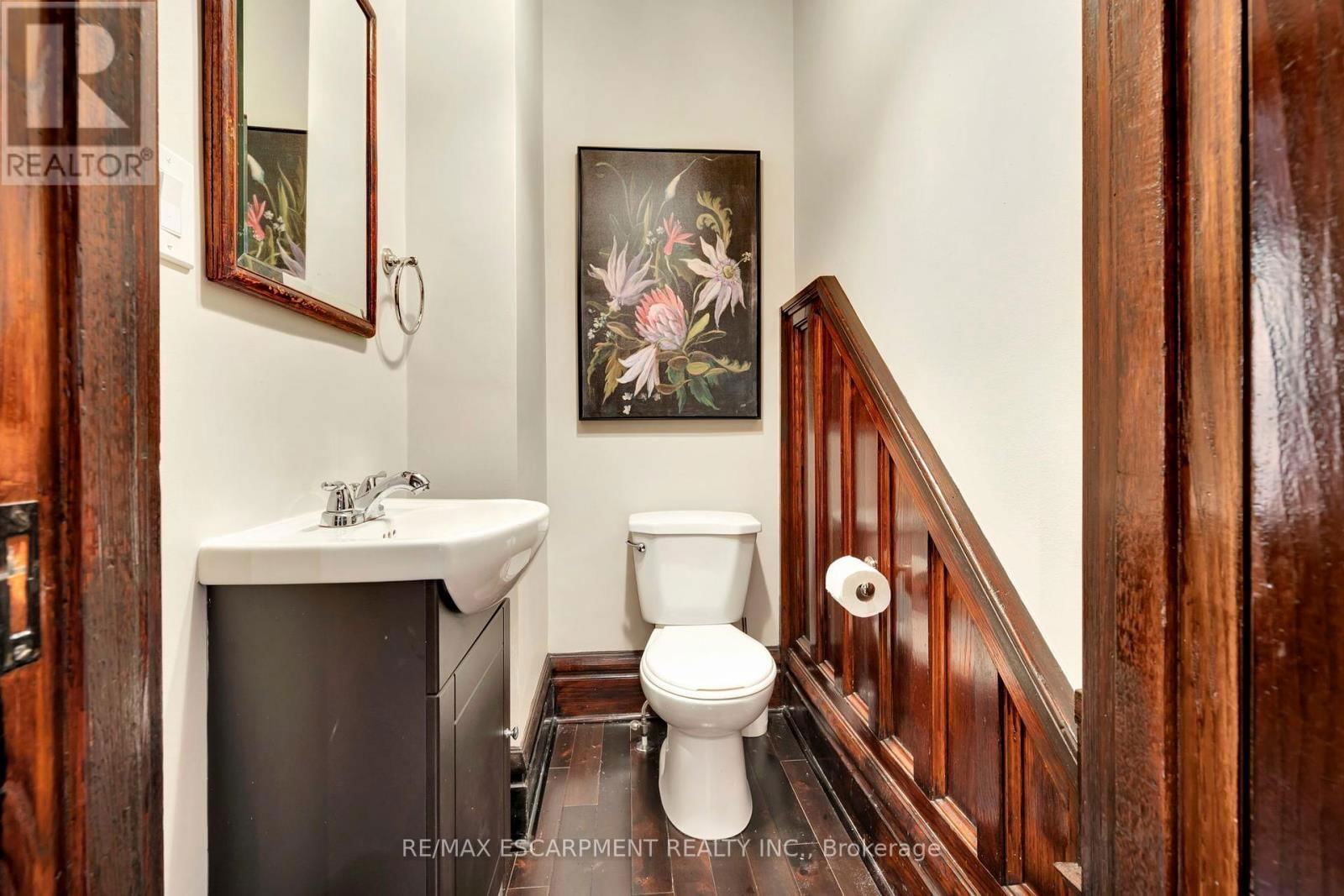 80 SPADINA AVENUE Image 16