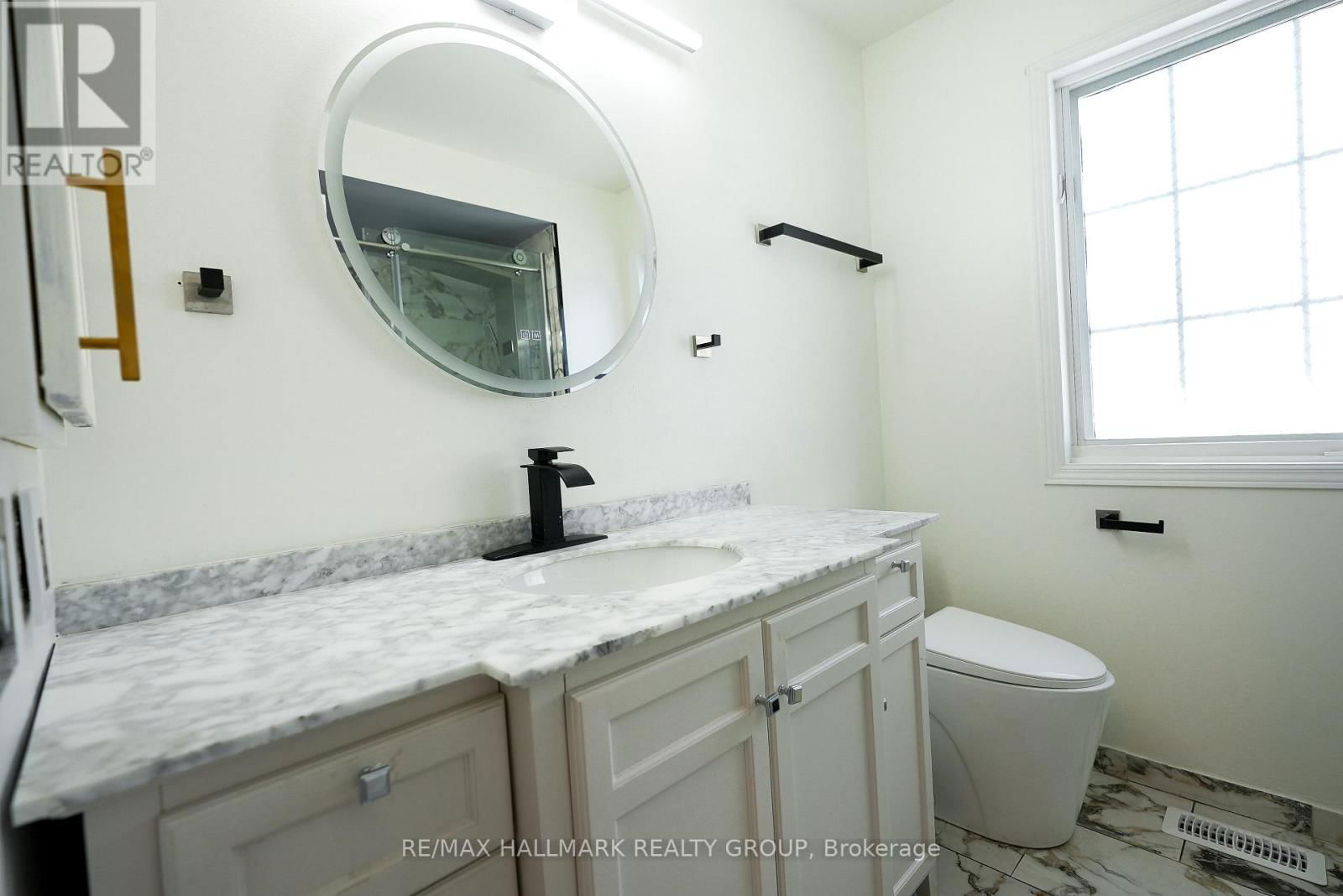 345 STONEWAY DRIVE Image 26