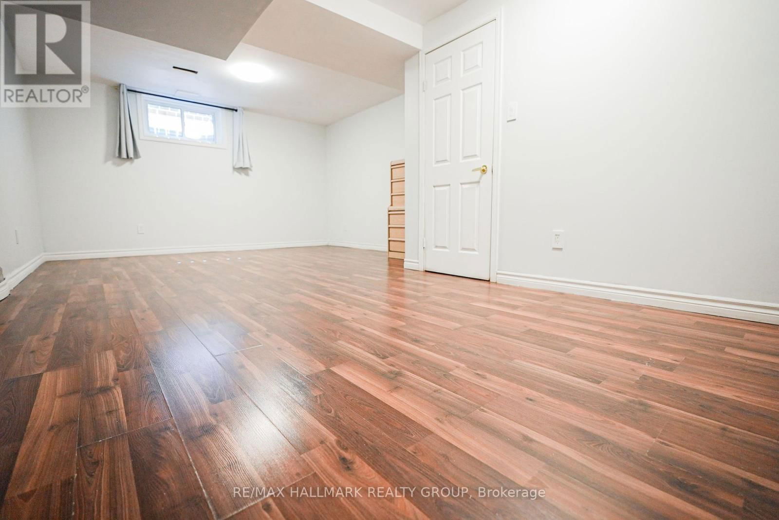 345 STONEWAY DRIVE Image 28