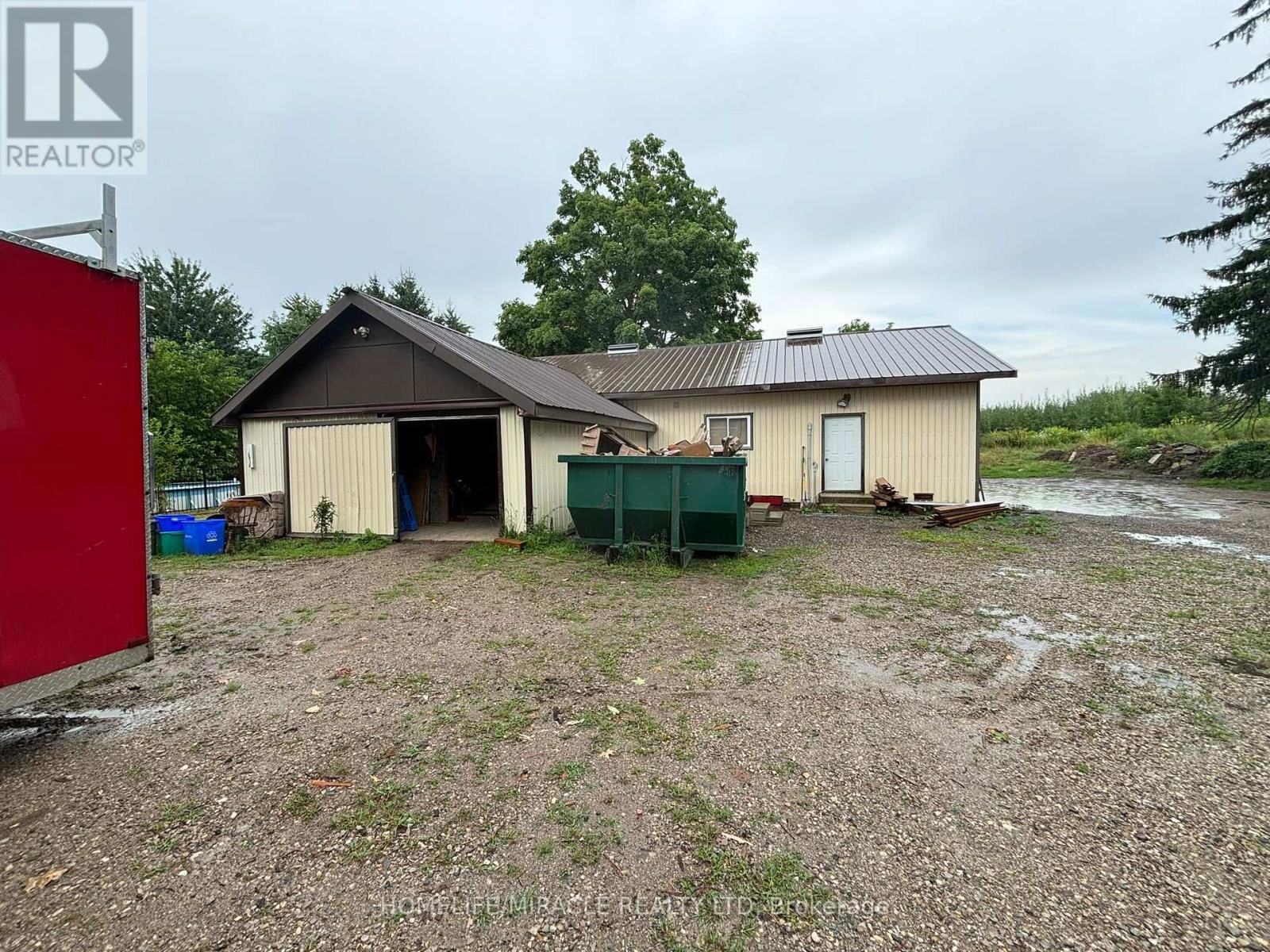 1047 PARKINSON ROAD NORTH Image 3
