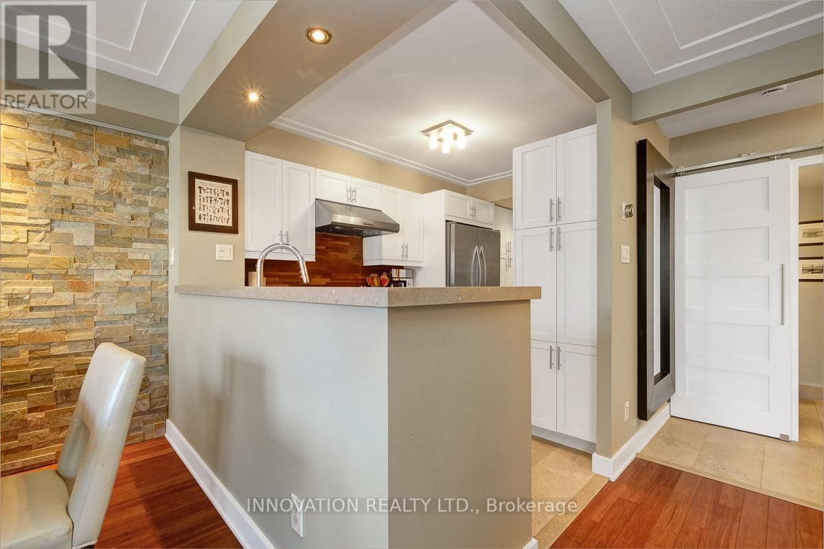 2C - 150 WAVERLEY STREET Image 16