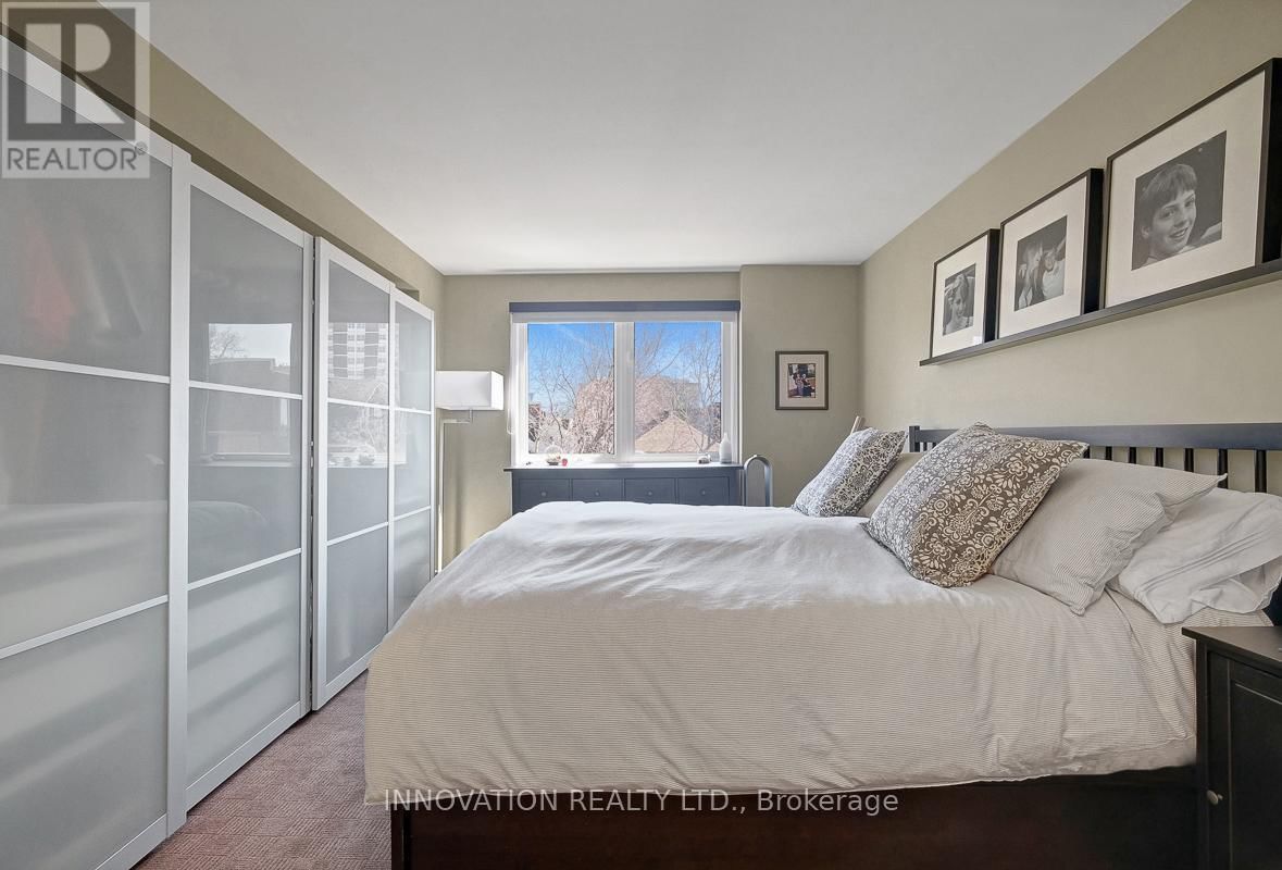 2C - 150 WAVERLEY STREET Image 34