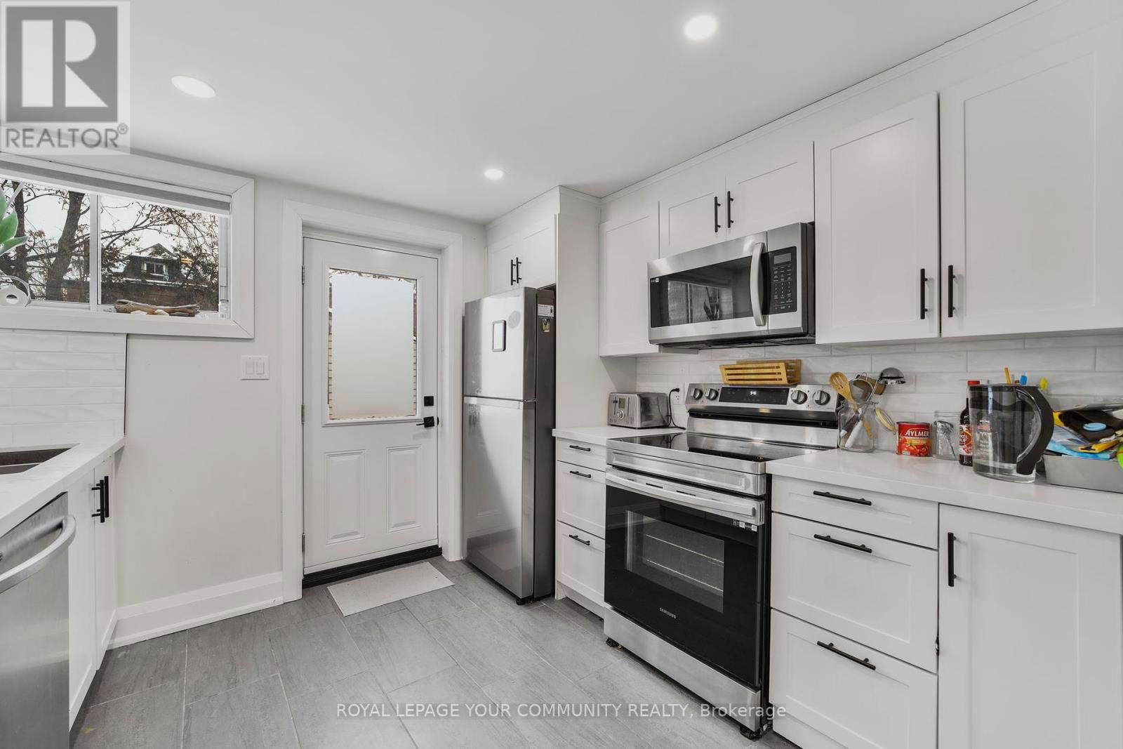 97 GARFIELD AVENUE SOUTH Image 11