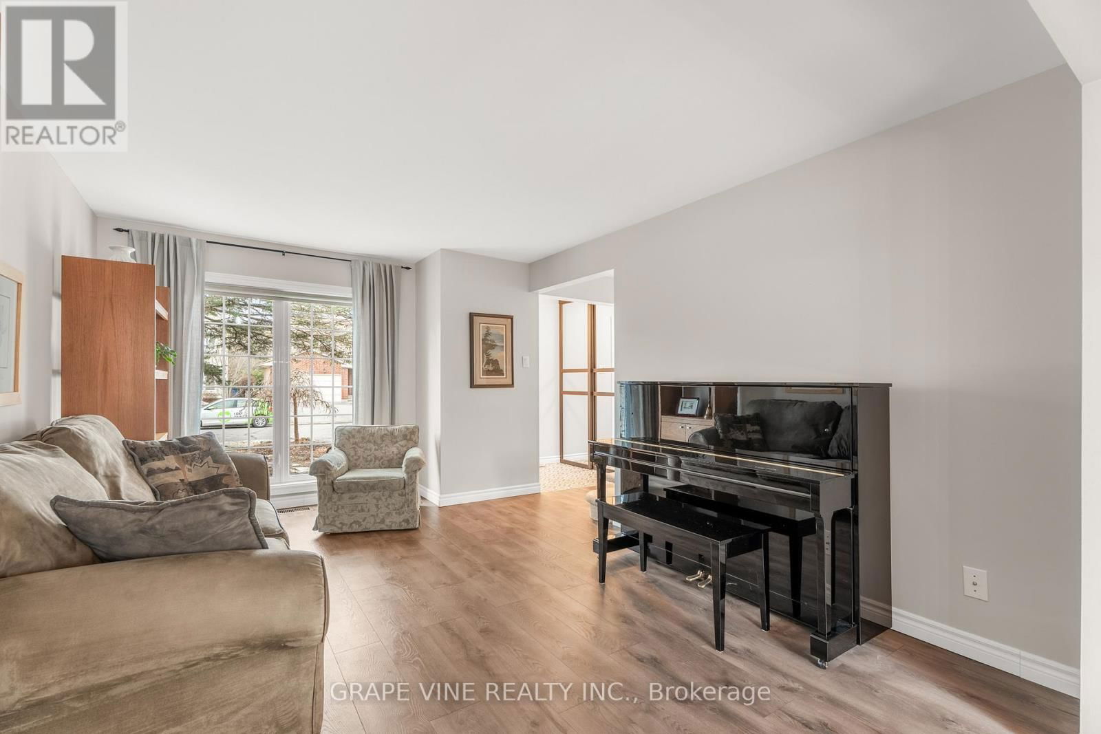 1667 TEAKDALE AVENUE Image 11